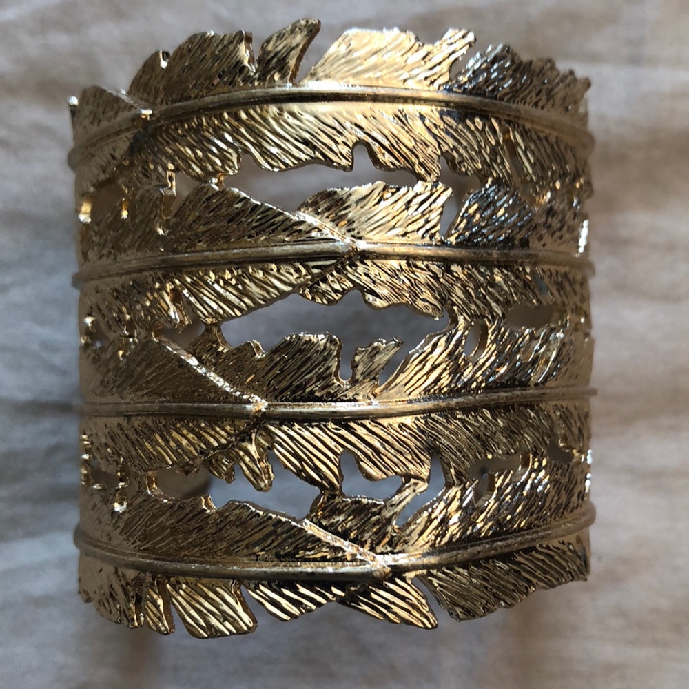 Gold Leaves Cuff Bracelet